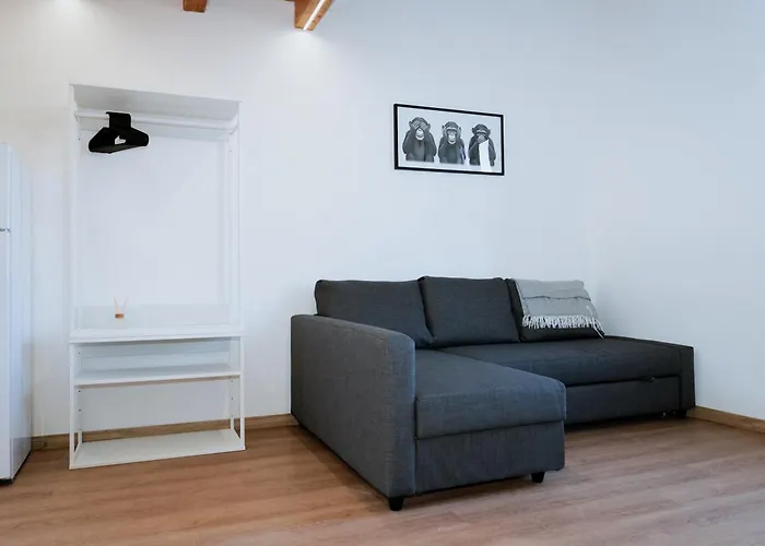 Caere Rogi House Cerveteri